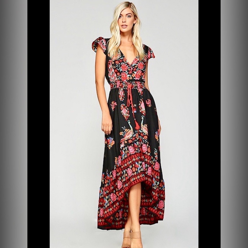 Black Floral Boho Hi Low Dress Size Medium Short Sleeve, Elastic Waist P14